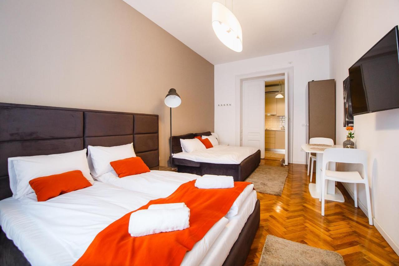 Eat It Cozy Downtown Apartments Oradea Εξωτερικό φωτογραφία