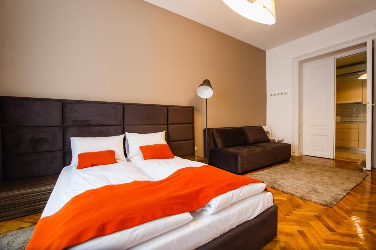 Eat It Cozy Downtown Apartments Oradea Εξωτερικό φωτογραφία