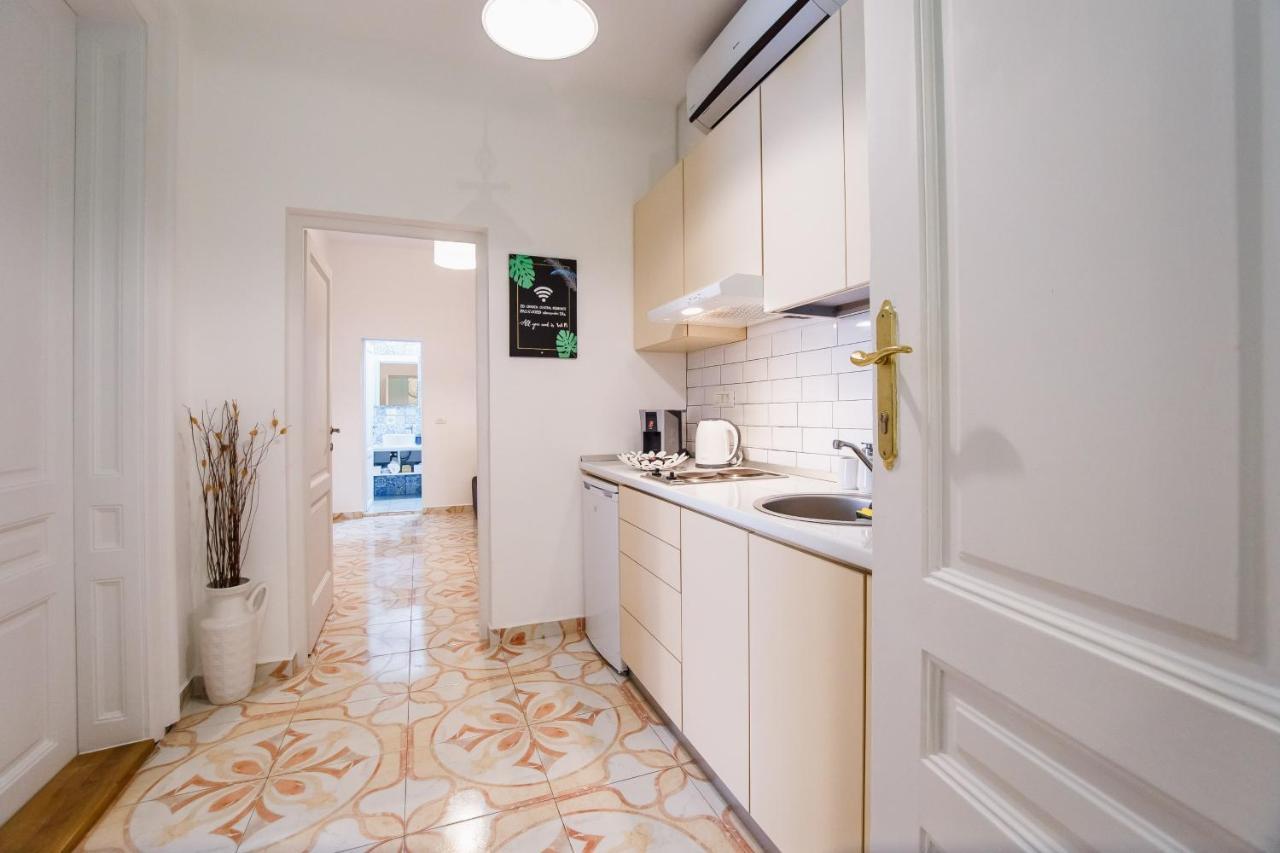 Eat It Cozy Downtown Apartments Oradea Εξωτερικό φωτογραφία